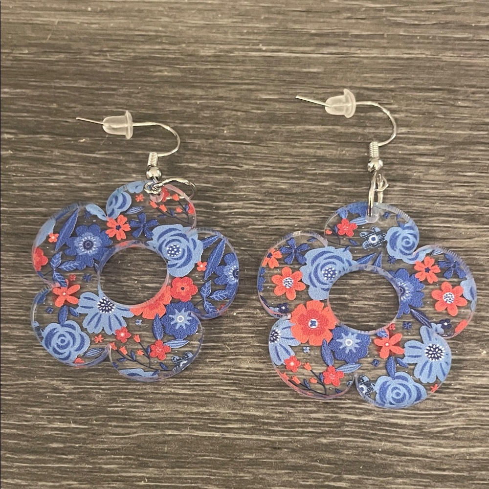 New Boutique Flower Shaped Clear Acrylic With Blue & Red Floral Earrings